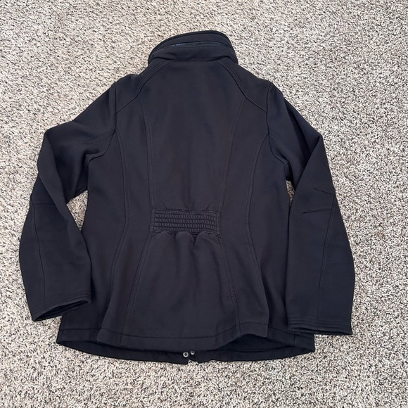 Lightweight Jacket - Picture 10 of 11